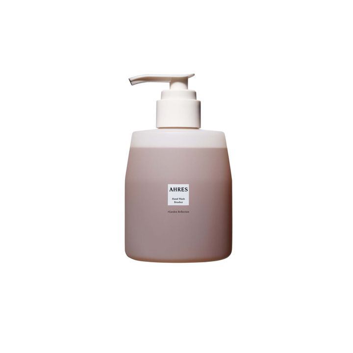 handsoap_GardenReflection_d3388b6d-61e3-483e-977d-3c9dabe933dd
