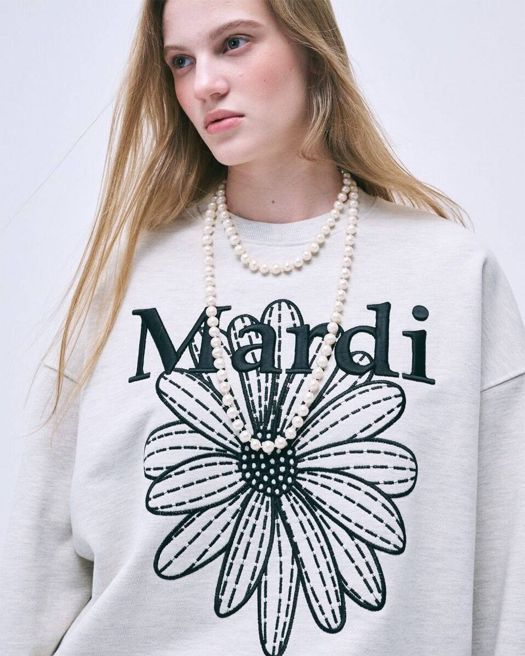MARDI-MERCREDI-Sweatshirt-Flowermardi-Needlework-oatmeal-black