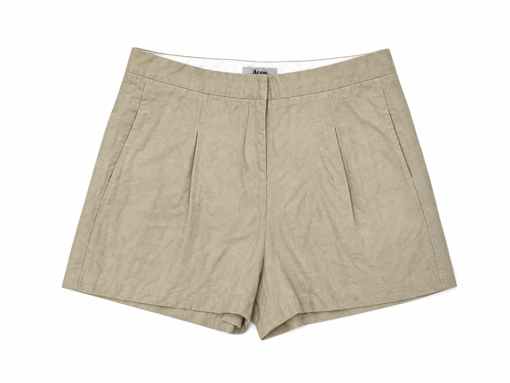 16394931-acne-short-ai