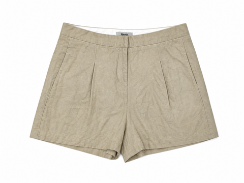 16394931-acne-short-ai