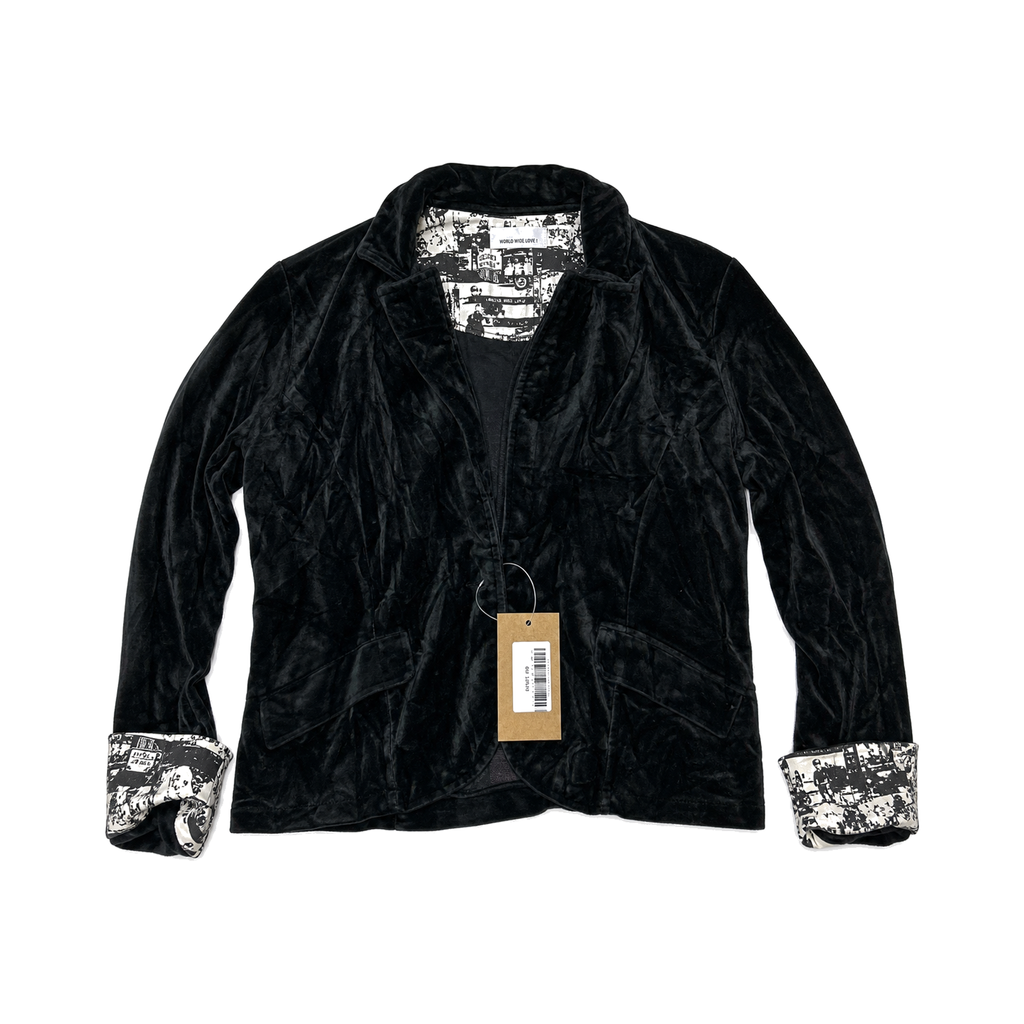 16470881_world_wide_love_green_jacket_ai_arranged_1600_catalog