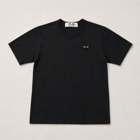 002_16595462_cdg_play_black_t_shirt_ai_lightbg