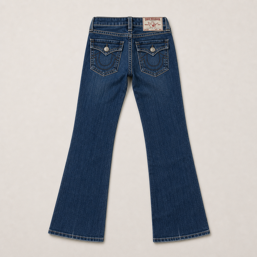 017_16594439_true_religion_bootcut_jeans_x5_ai_lightbg