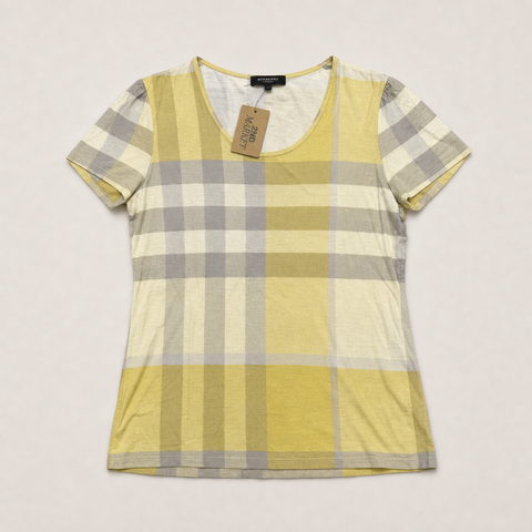 009_16595991_burberry_earth_tone_plaid_tee_ai_lightbg