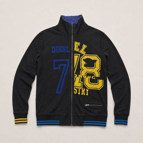 012_16595984_diesel_reversible_spellout_zipper_sweater_ai_lightbg