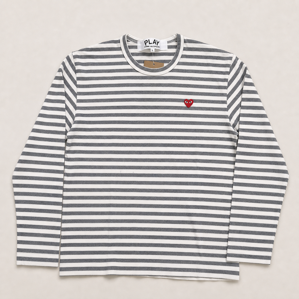 026_16595955_cdg_play_longsleeve_striped_tee_ai_lightbg