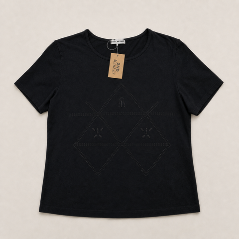 031_16595942_90_s_issey_miyake_geometric_black_top_ai_lightbg