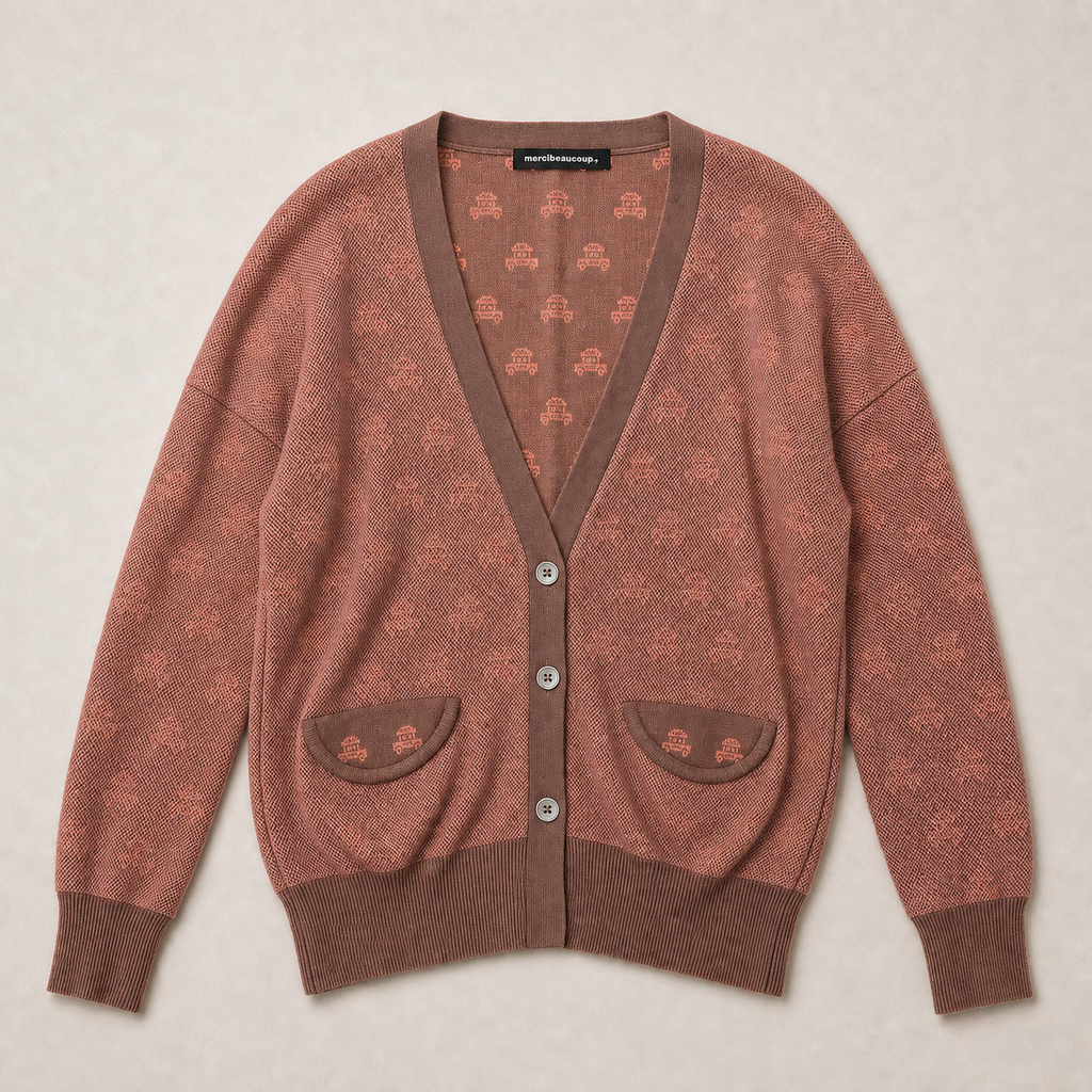 021_16622600_mercibeaucoup_button_knitwear_ai_lightbg