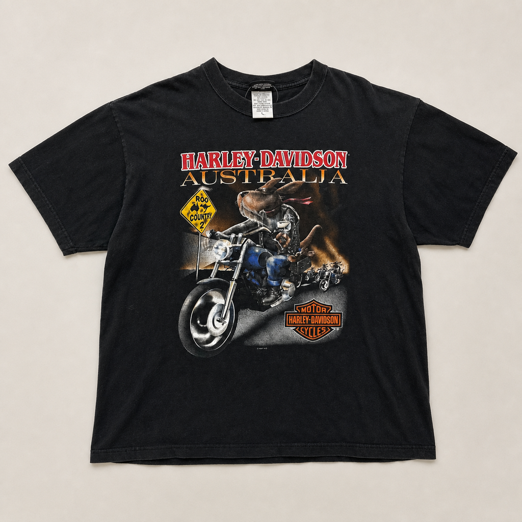 002_16640461_harley_davidson_australia_90_s_dog_graphic_tee_ai_lightbg