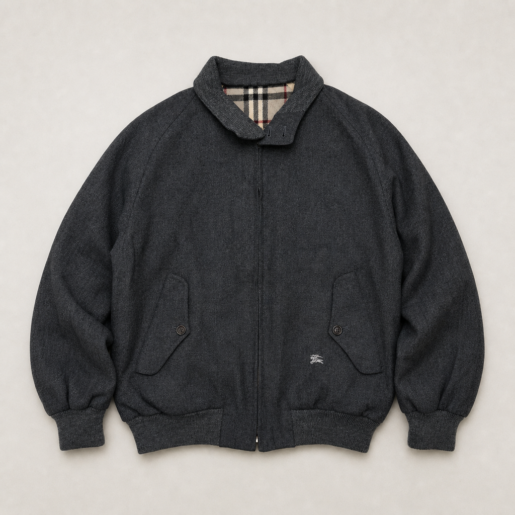 026_16640408_burberry_wool_zip_up_jacket_w_nova_check_lining_made_in_england_ai_lightbg