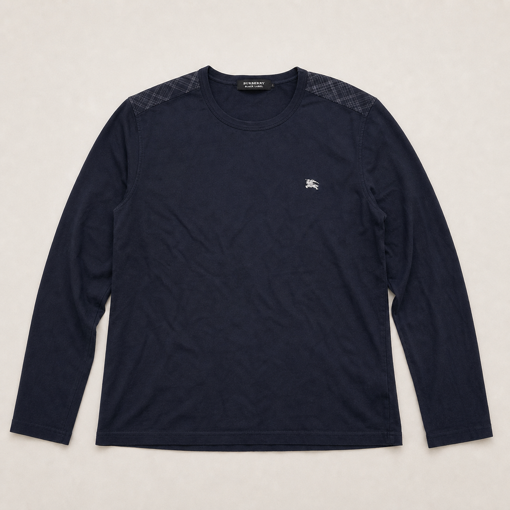 038_16640393_burberry_black_label_t_shirt_w_nova_check_details_made_in_japan_ai_lightbg