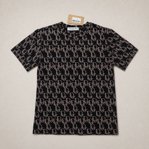 061_16639217_chrisstian_dior_black_monogram_top_ai_lightbg