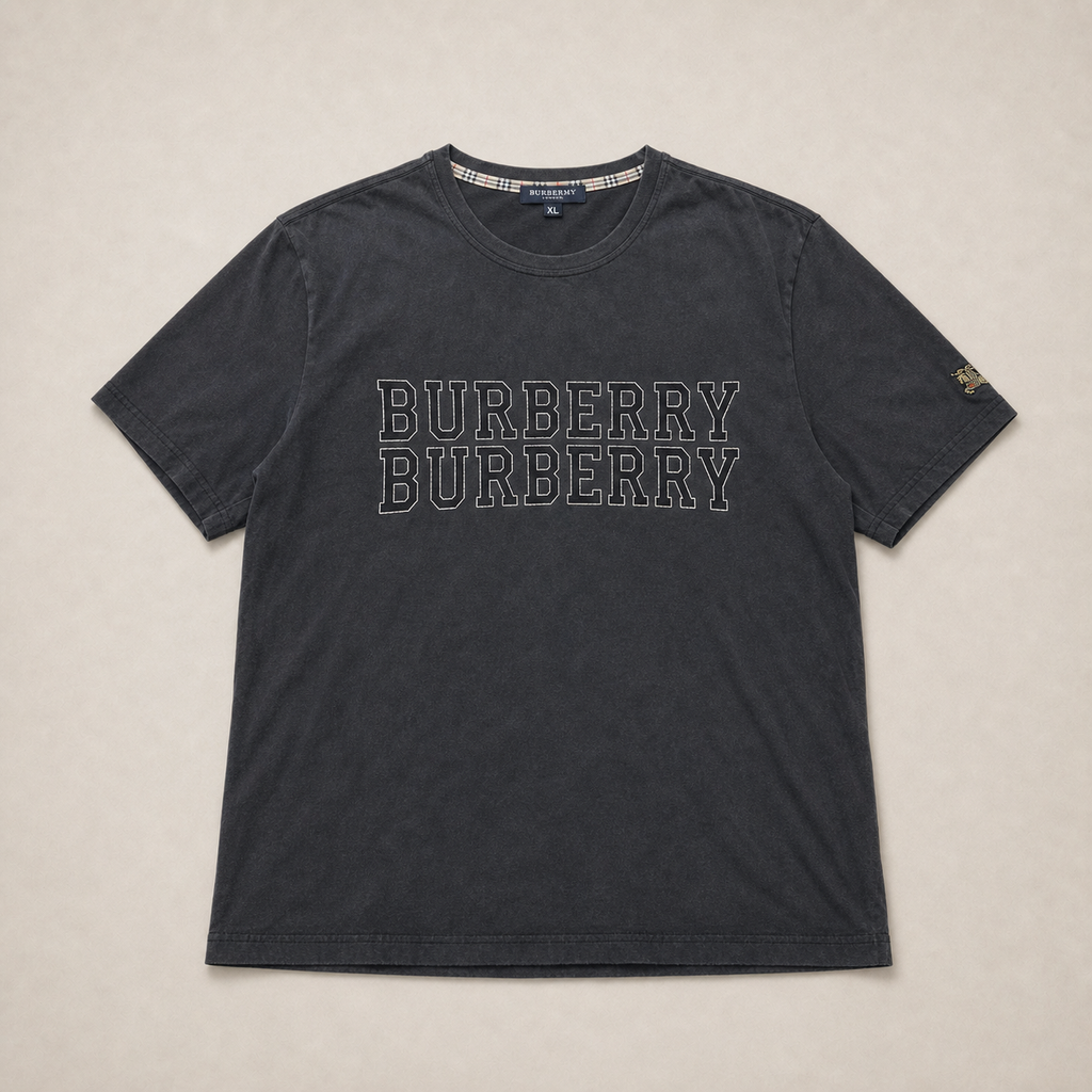 069_16639200_burberry_washed_grey_spellout_tee_ai_lightbg