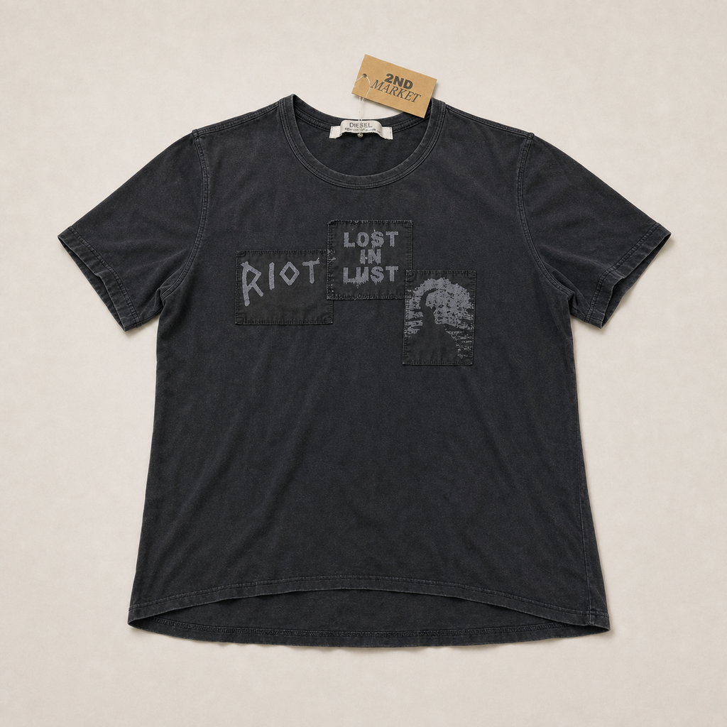 080_16639182_diesel_washed_black_riot_lost_in_lust_tee_ai_lightbg