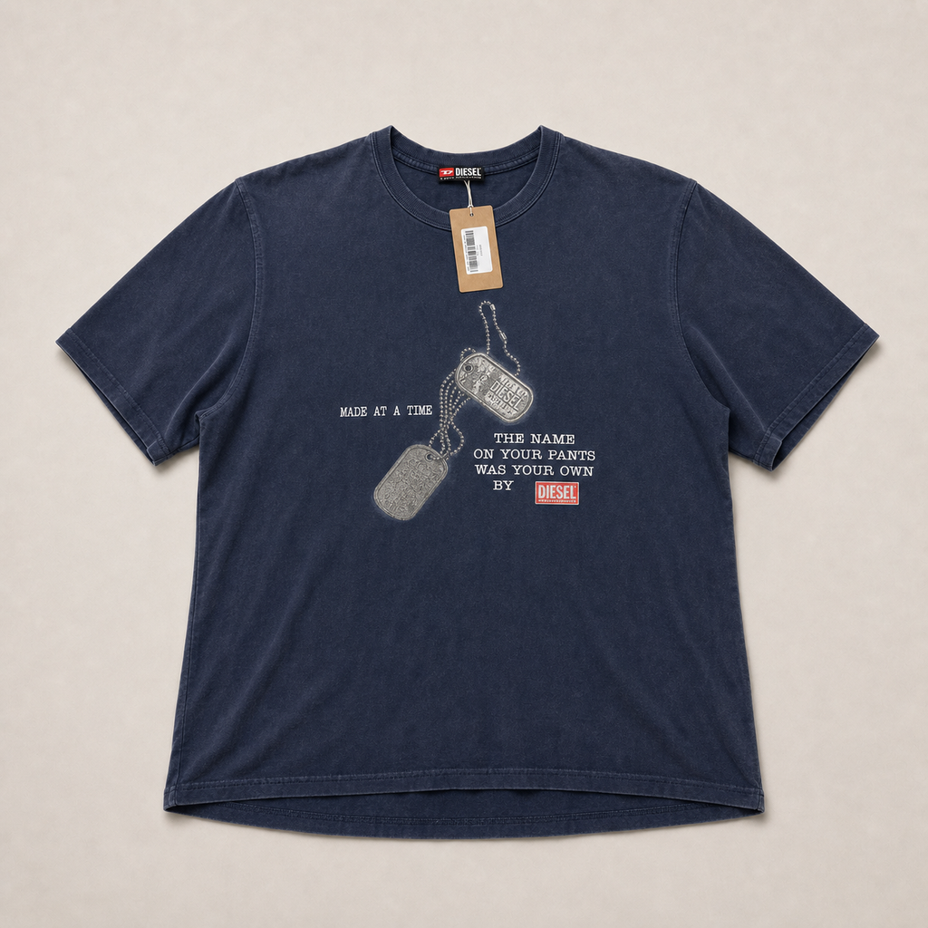 081_16639181_vintage_diesel_navy_army_dog_tag_photo_tee_ai_lightbg