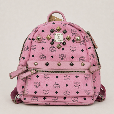 013_16640437_mcm_studded_backpack_pink_ai_lightbg