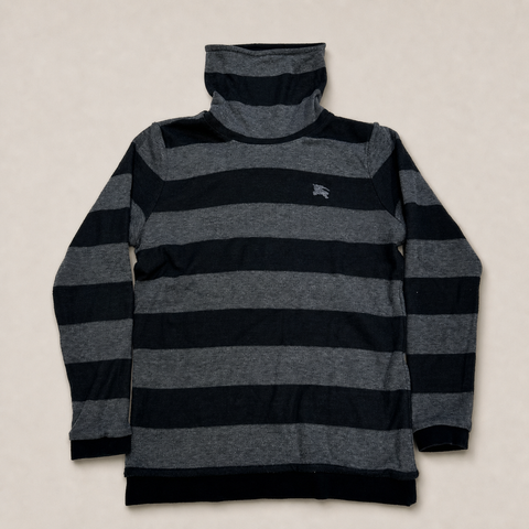 012_16664955_burberry_turtle_neck_ai_lightbg