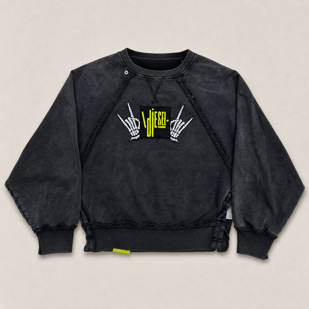 015_16664951_diesel_sweatshirt_ai_lightbg