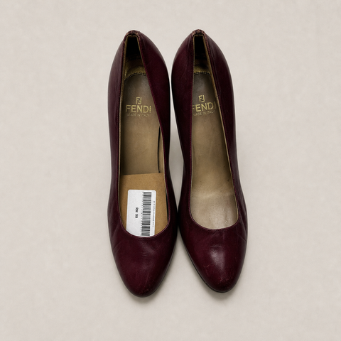 018_16658091_fendi_purple_leather_pump_ai_lightbg