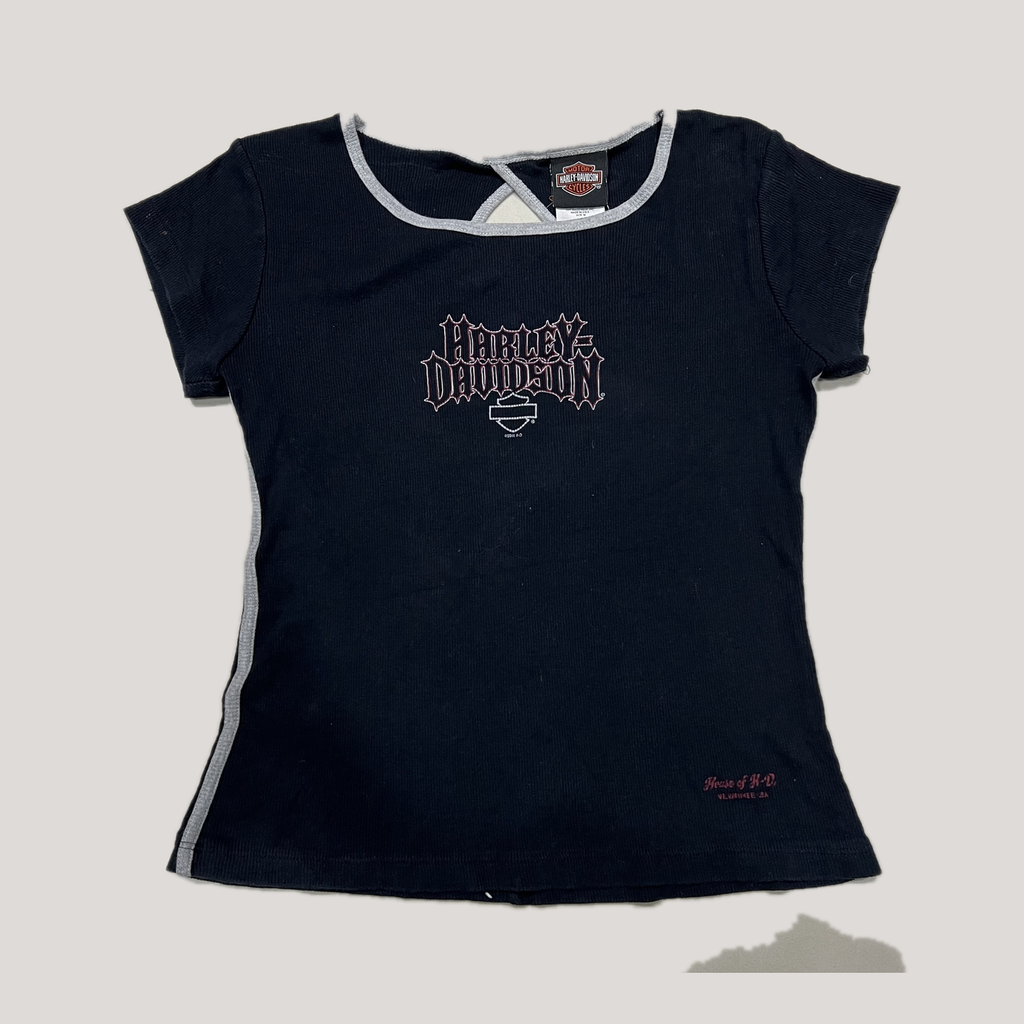 007_16679728_harley_davidson_black_top_is2_ai_lightbg