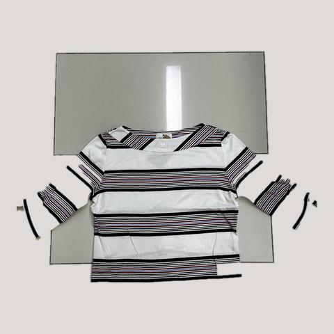 018_16664956_courreges_top_ai_lightbg