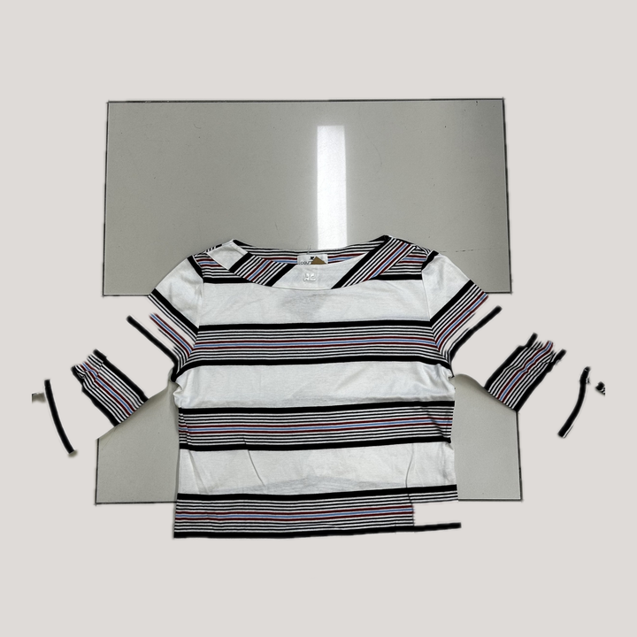 018_16664956_courreges_top_ai_lightbg