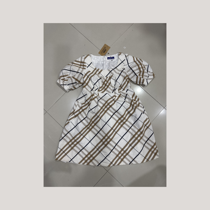 019_16664949_burberry_blue_label_nova_check_dress_ai_lightbg