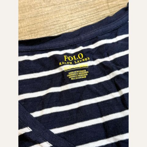 04_2NDB0708004_polo_ralph_lauren_navy_striped_v_neck_t_shirt_label_clean