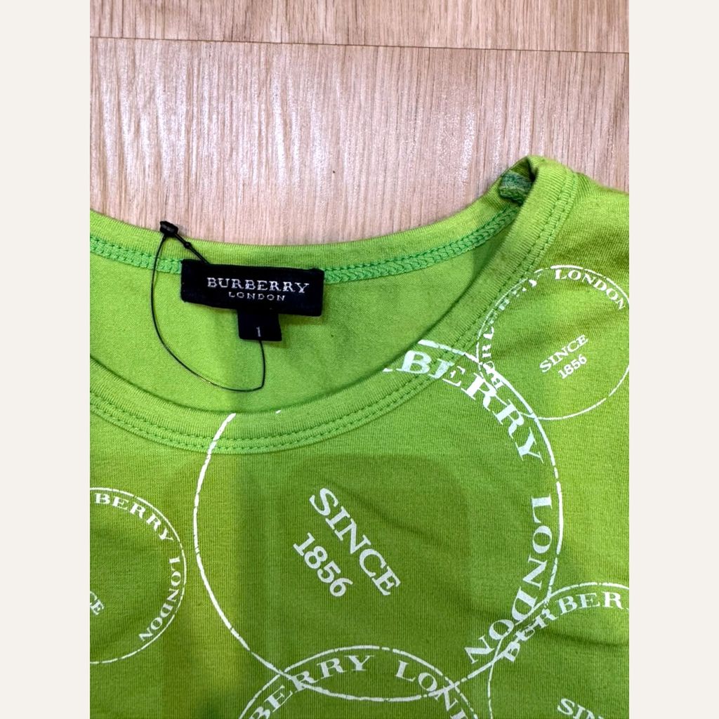 17_2NDO0708003_burberry_london_green_logo_print_t_shirt_1_label_clean