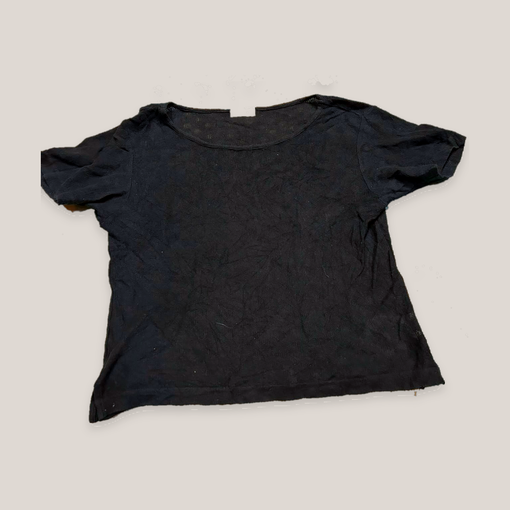 15_2NDB0710015_plantation_black_short_sleeve_top_main_cleaned