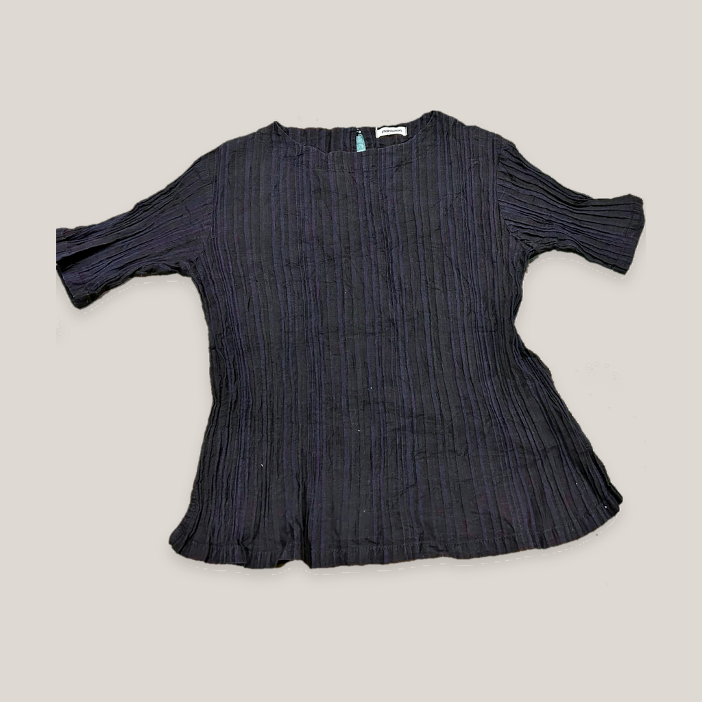 31_2NDB0710031_plantation_navy_ribbed_short_sleeve_knit_top_main_cleaned
