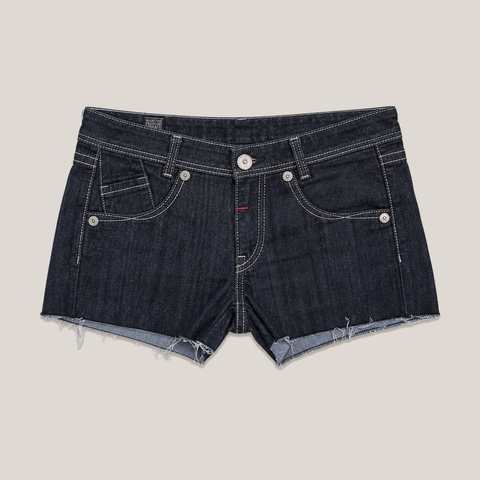 31_2NDSAB0711031_marithe_francois_girbaud_dark_denim_shorts_main_ai_exact_bg