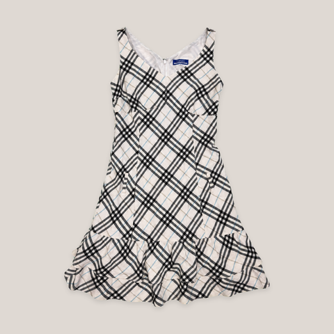 04_2NDS0719004_burberry_blue_label_nova_check_ruffle_hem_sleeveless_dress_38_main_ai_exact_bg