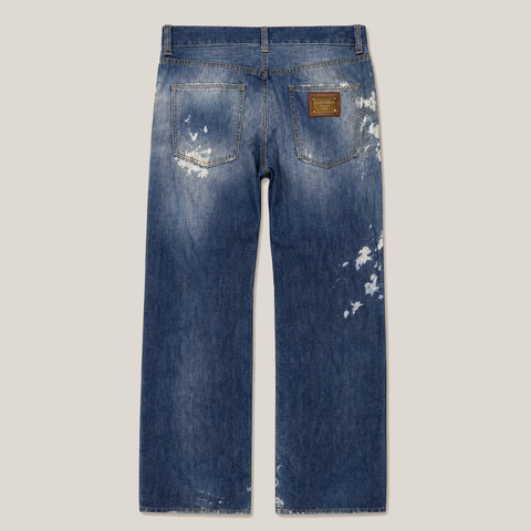 07_2NDS0719007_dolce_gabbana_blue_distressed_paint_splatter_denim_jeans_48_main_ai_exact_bg
