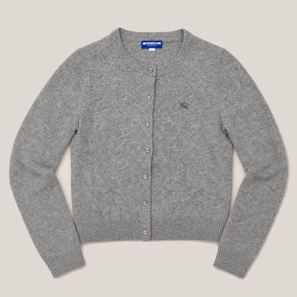 12_2NDS0719012_burberry_blue_label_grey_logo_knit_cardigan_38_main_ai_exact_bg