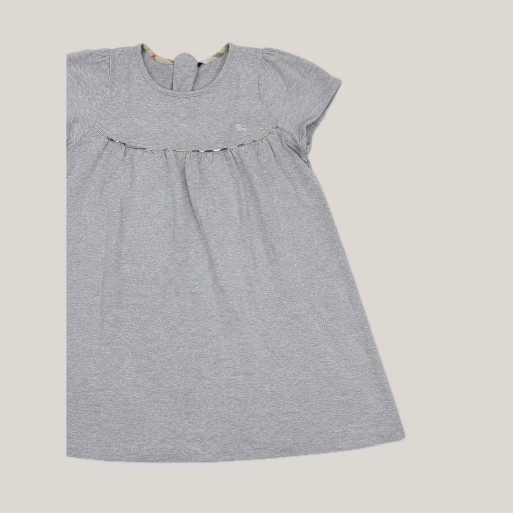 015_HUSNI0722032_burberry_grey_cotton_blouse_with_nova_check_lining_catalog_final