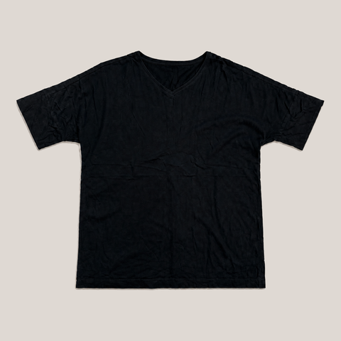 039_2NDO0809039_issey_miyake_black_minimal_t_shirt_catalog_final