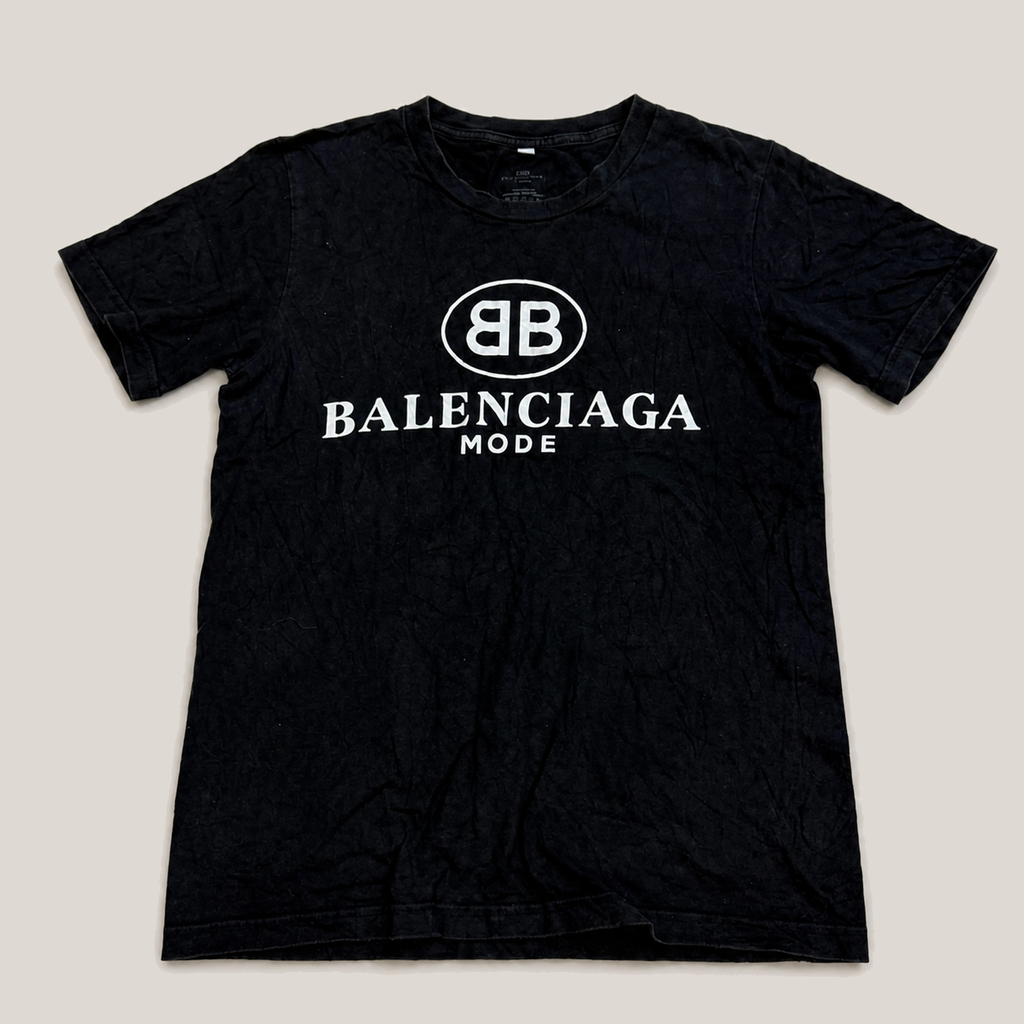 014_2NDB0813014_balenciaga_mode_black_logo_t_shirt_s_catalog_final