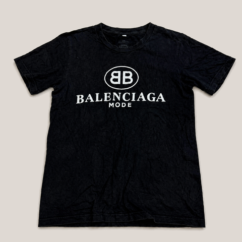 014_2NDB0813014_balenciaga_mode_black_logo_t_shirt_s_catalog_final