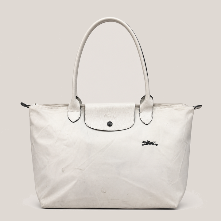 020_2NDB0813020_longchamp_le_pliage_white_nylon_tote_bag_catalog_final