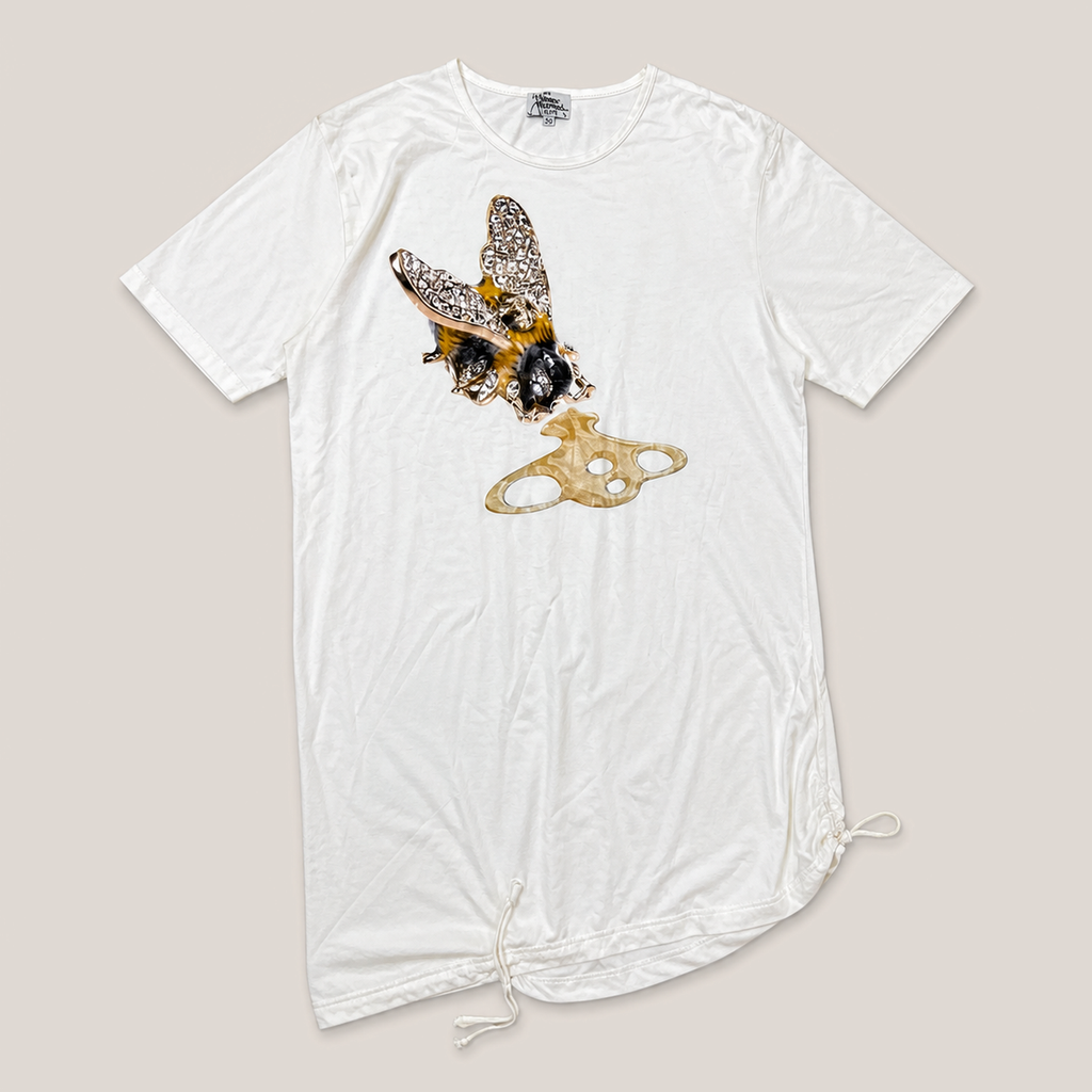 026_2NDS0814002_vivienne_westwood_man_white_jewel_bee_print_drawstring_long_t_shirt_50_catalog_final
