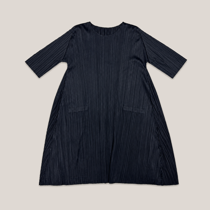 028_2NDS0814004_pleats_please_issey_miyake_black_pleated_pocket_midi_dress_catalog_final