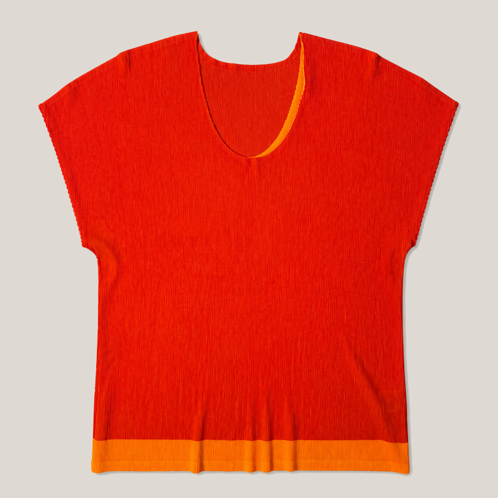019_2NDS0815019_pleats_please_issey_miyake_red_orange_contrast_trim_pleated_top_catalog_final