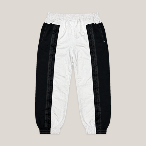 2NDS0824004_catalog_ai_qc