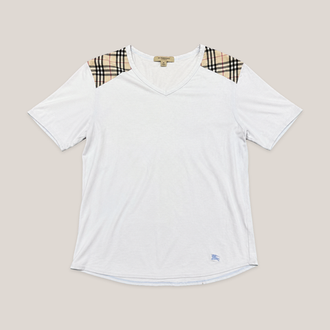 009_2NDO0829014_burberry_london_white_nova_check_shoulder_v_neck_t_shirt_m_catalog_final