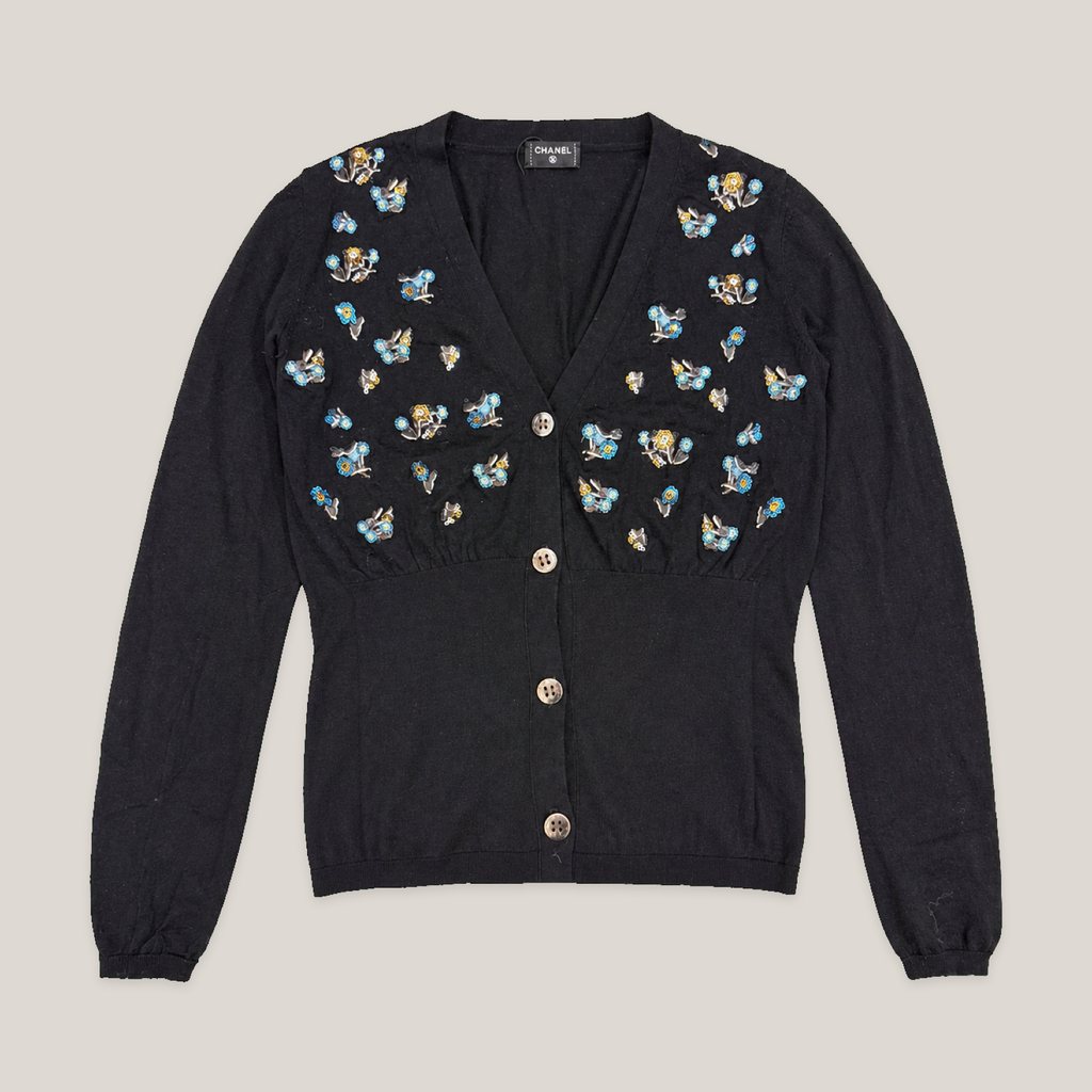 054_2NDSAB0830008_chanel_black_floral_embroidered_button_cardigan_catalog_final