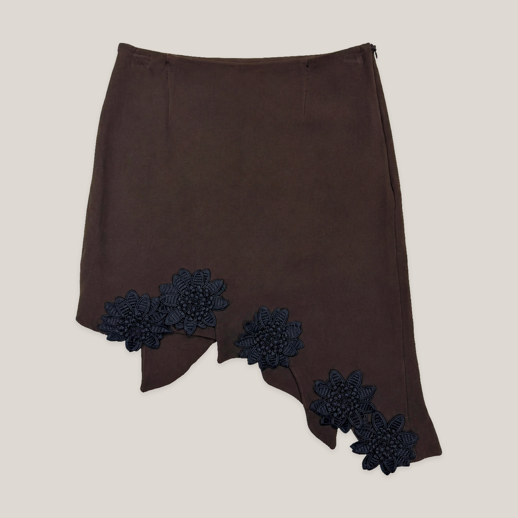 032_2NDS0901001_vintage_y2k_moschino_cheap_and_chic_brown_floral_applique_asymmetrical_s_catalog_final