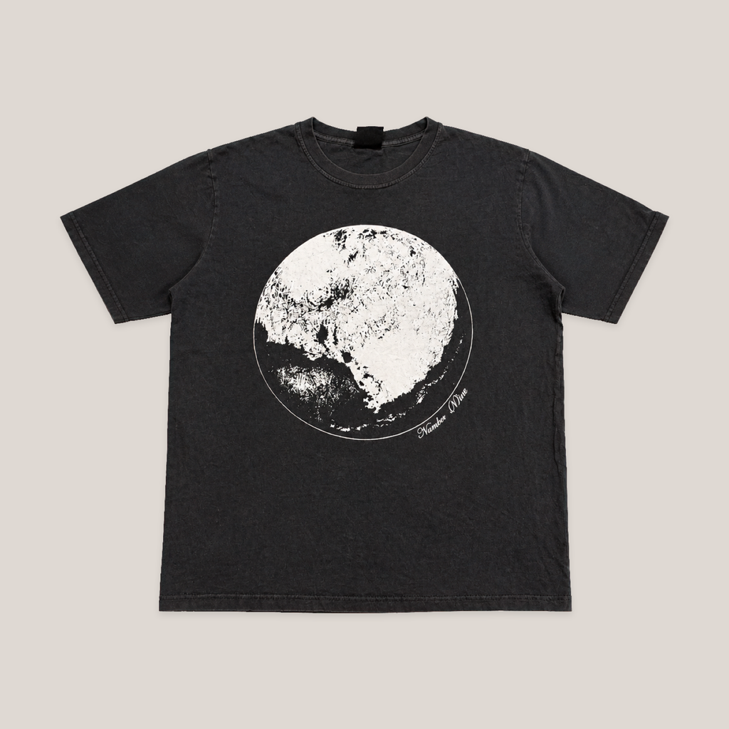 070_JAM0901031_marlboro_x_number_n_ine_black_moon_graphic_t_shirt_f_catalog_final