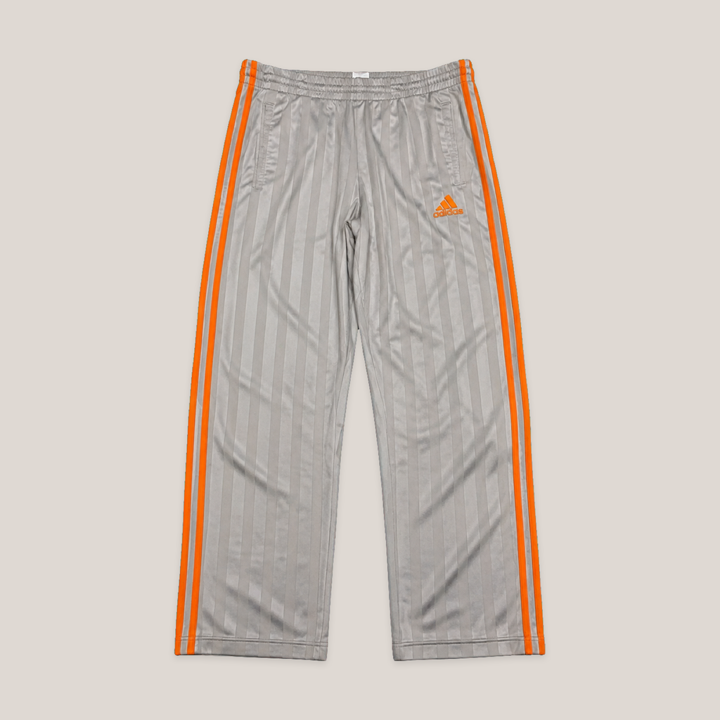 020_2NDO0902020_vintage_adidas_silver_orange_3_stripe_track_pants_10_catalog_final