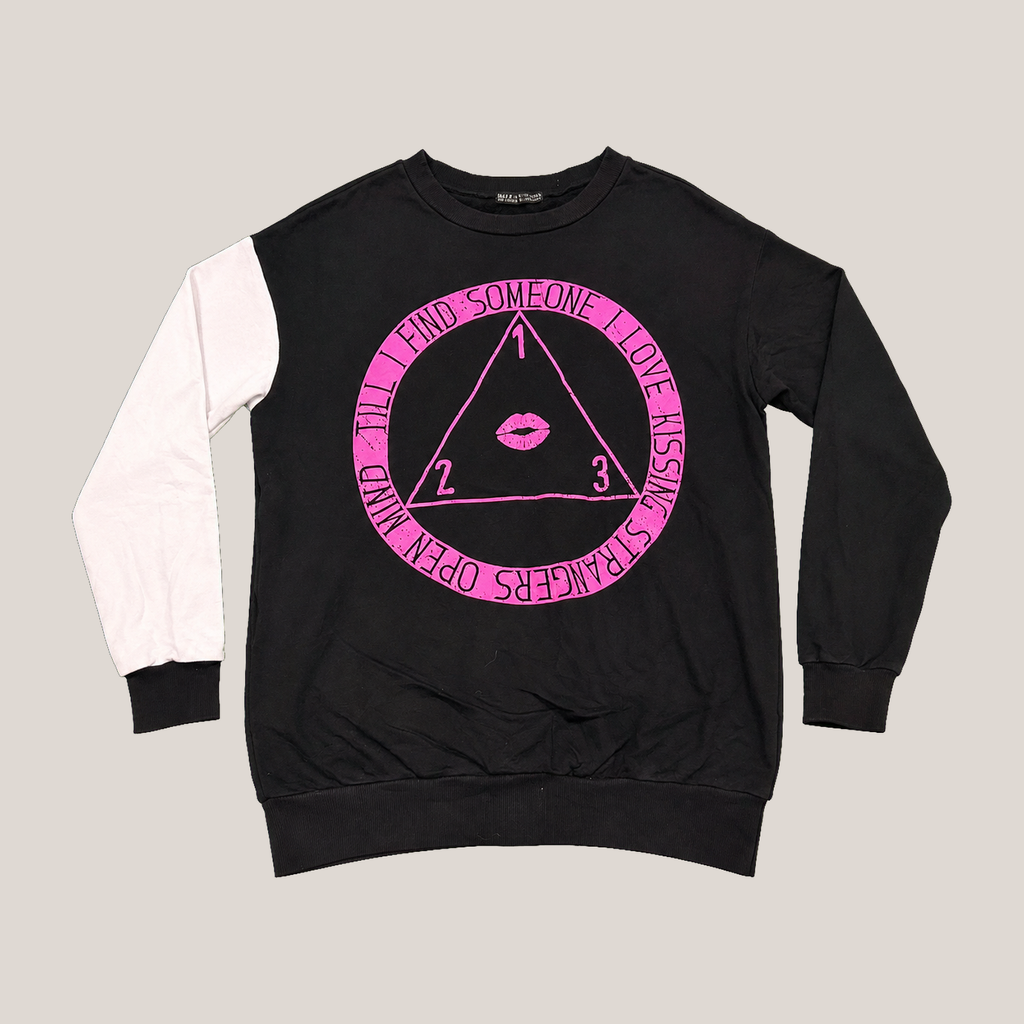024_2NDO0903007_hell_cat_punks_black_pink_layered_graphic_sweatshirt_dress_catalog_final